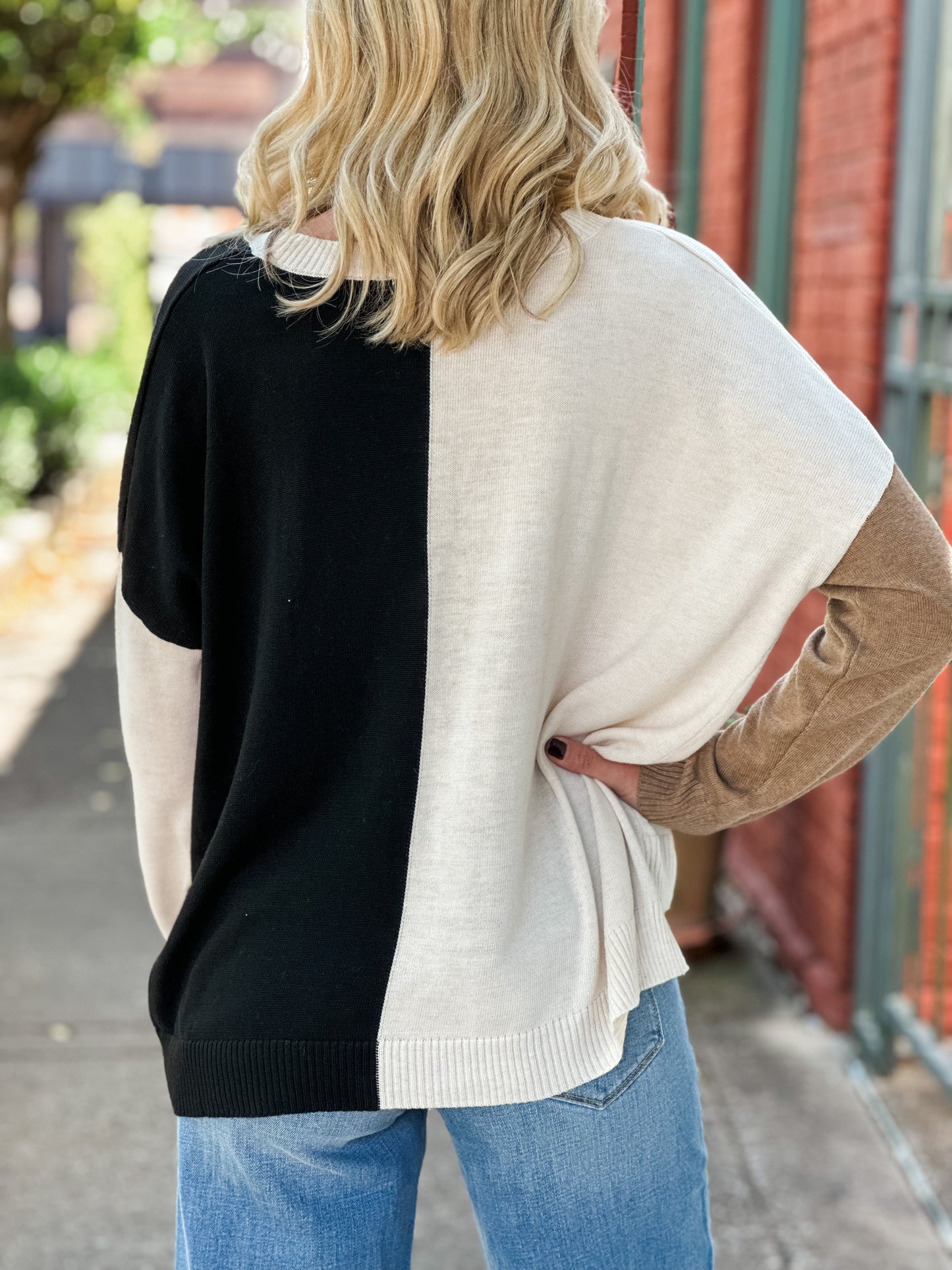 Everyday Relaxed Colorblock Sweater