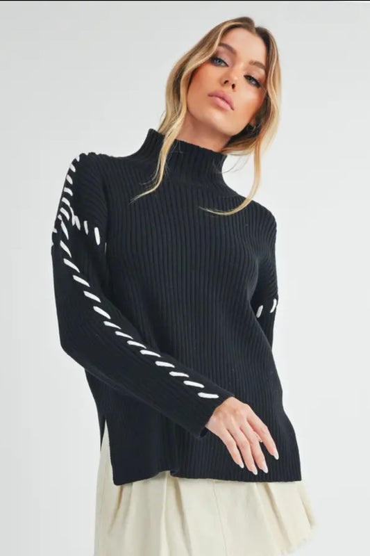 So Striking Contrast Hem Mock Turtleneck Sweater