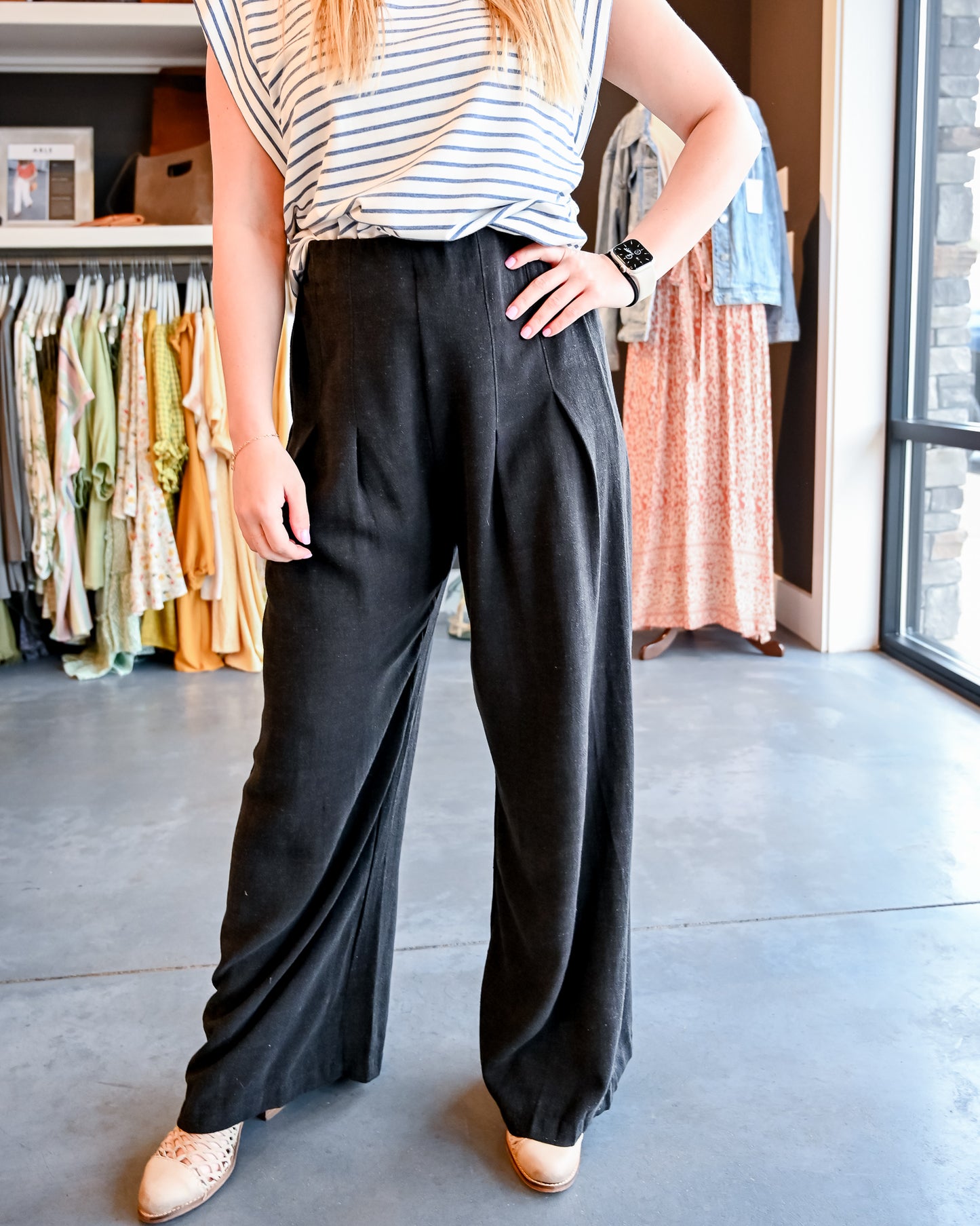 Pleated Cropped Palazzo Linen Pants
